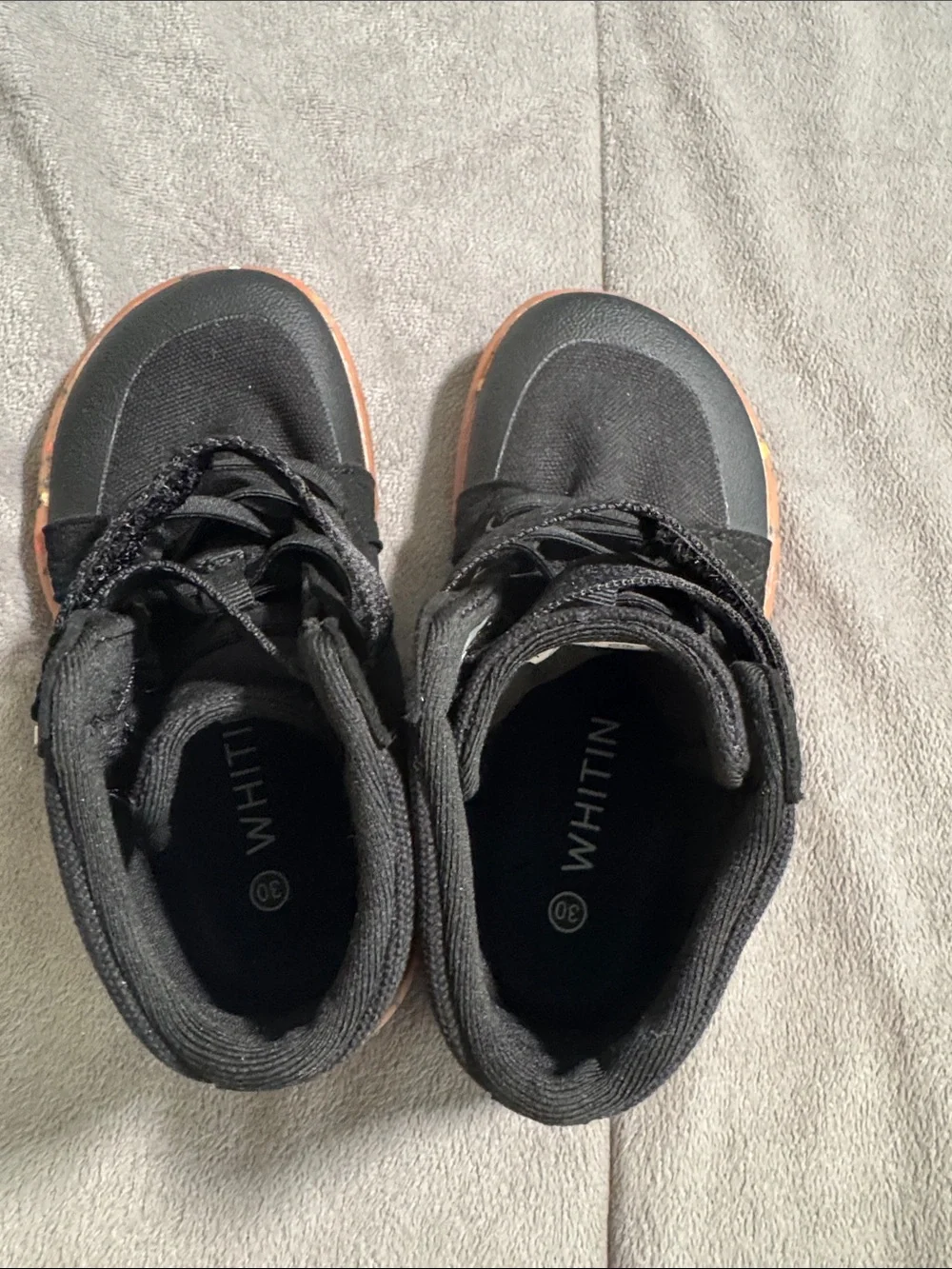 Whitin boys toddler Black Kids High-Top Sneakers with Gum Sole Sz 12